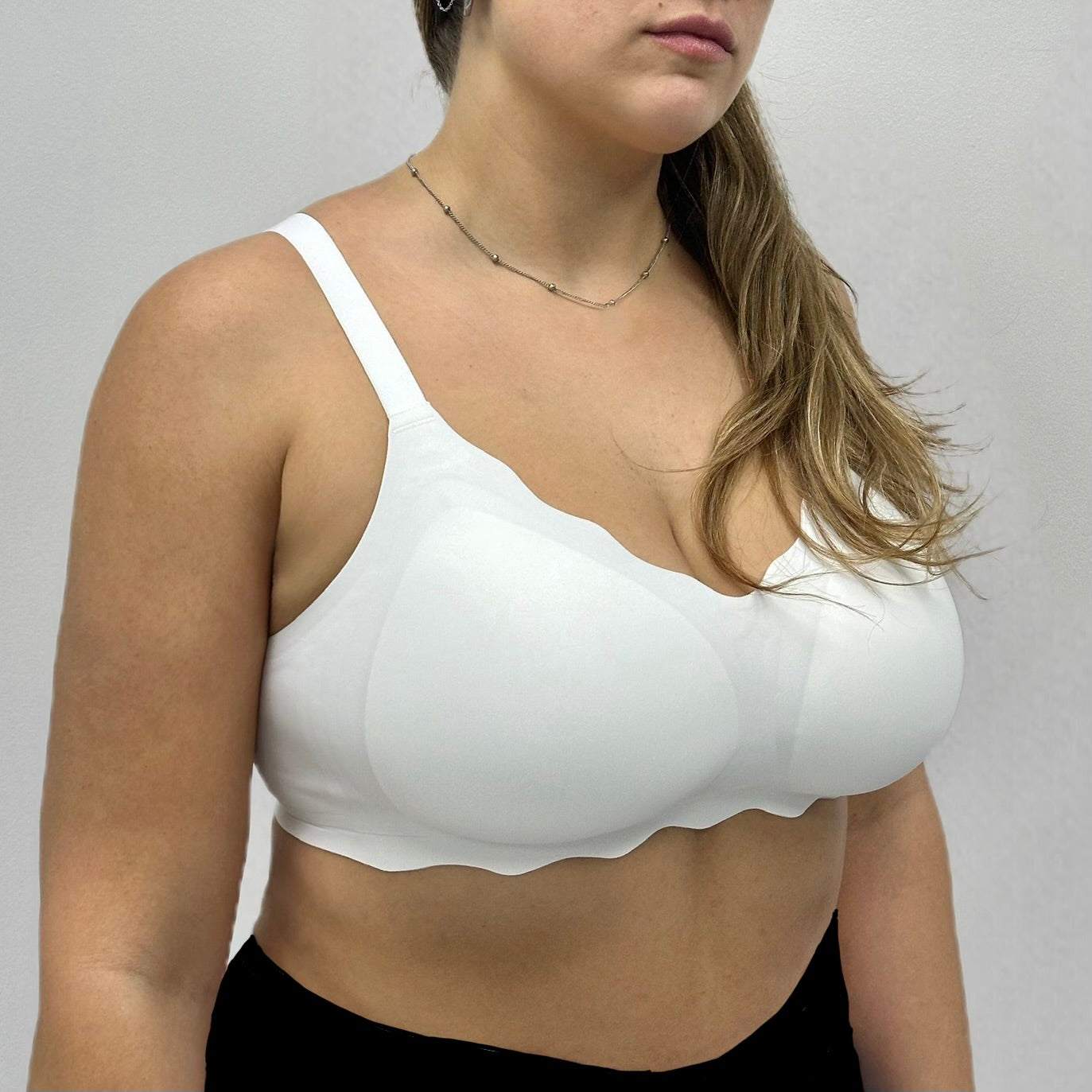 Sostén Orquídea Plus Size | Alta Contención y Soporte Libre de Aros