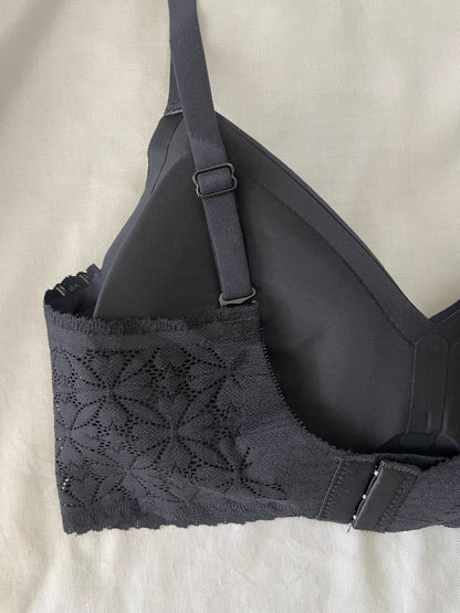 Dalia Bra